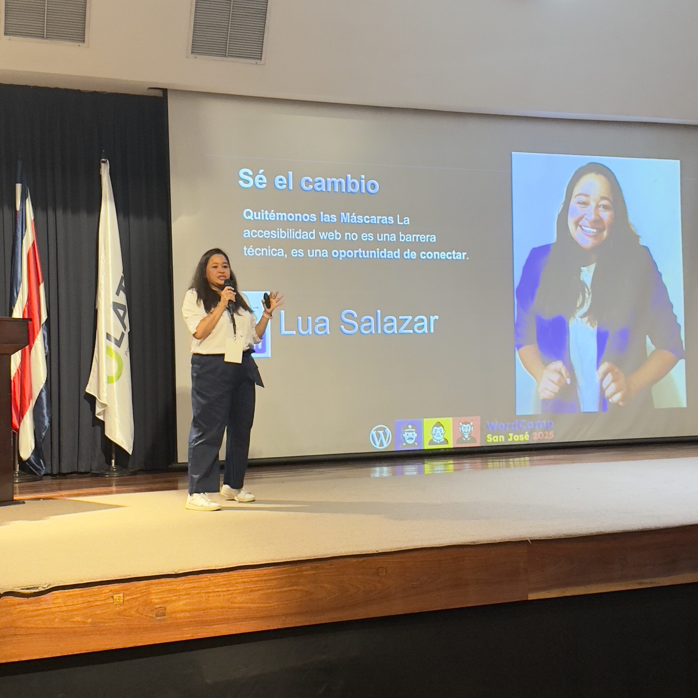 Estratega digital y Speaker internacional