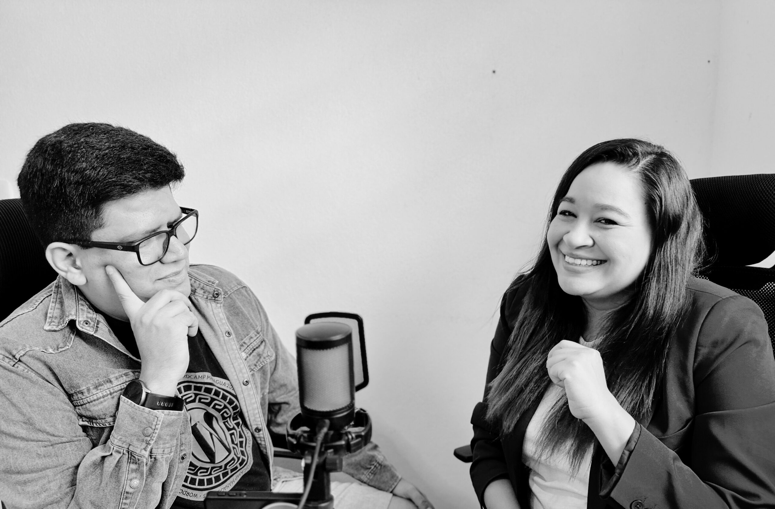 Mentora WordPress, Estratega digital