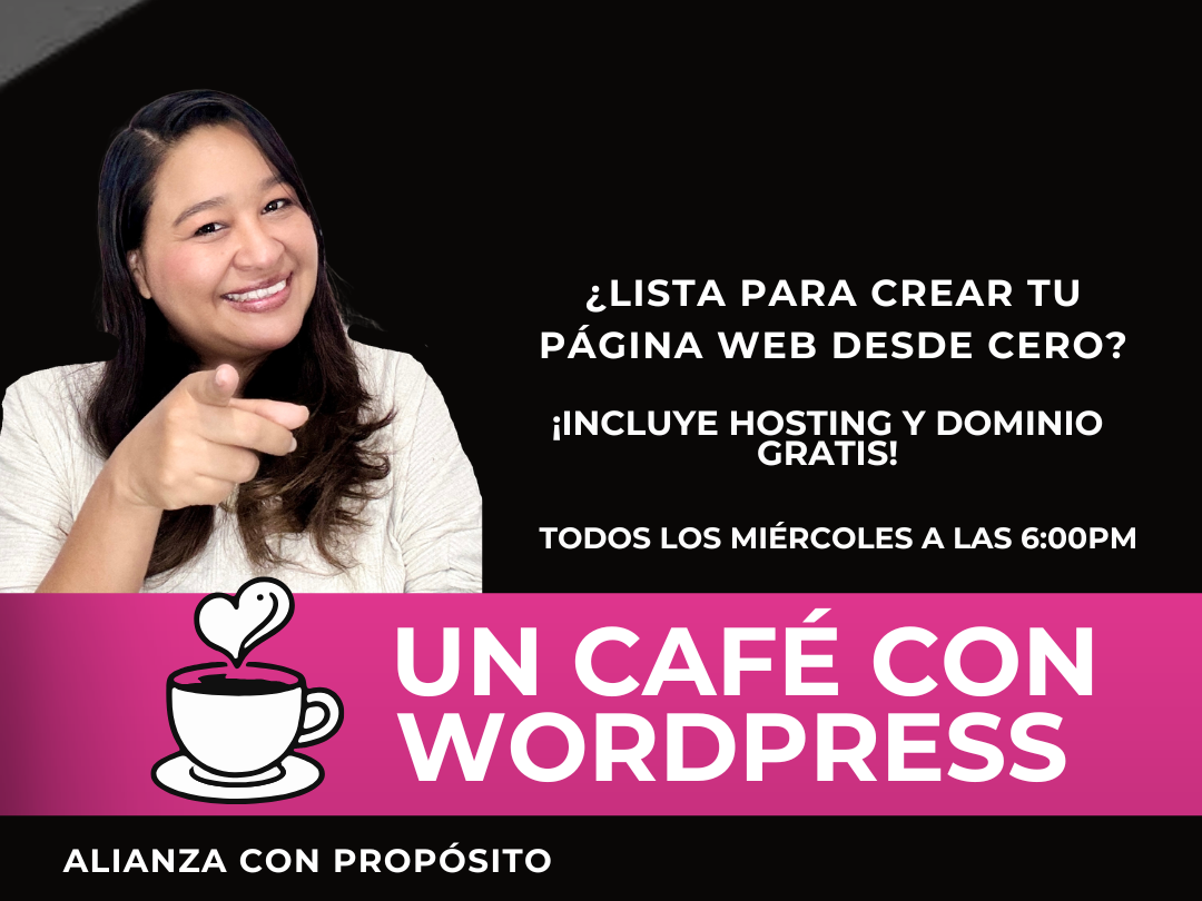 Lua Salazar liderando espacios interculturales para mujeres en centroamericanas